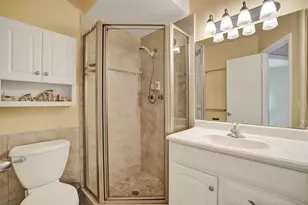 4431 NW 16th St, Lauderhill, FL 33313 - Photo 6