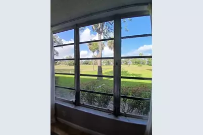 907 Cypress Terrace #104, Pompano Beach, FL 33069 - Photo 20