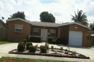4506 NW 39th St, Lauderdale Lakes, FL 33319 - Photo 1
