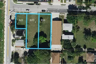 922 6th St, West Palm Beach, FL 33401 - Photo 1