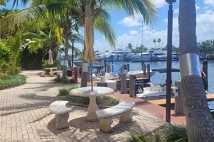 815 Middle River Dr, Fort Lauderdale, FL 33304 - Photo 1
