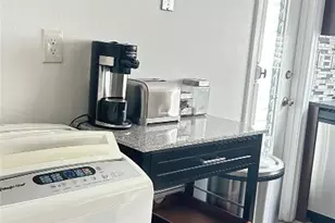 4046 NW 19th St, Lauderhill, FL 33313 - Photo 16