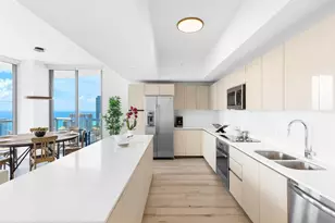 2600 E Hallandale Beach Blvd, Hallandale Beach, FL 33009 - Photo 10