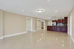 3499 Oaks Way, Pompano Beach, FL 33069 - Photo 4