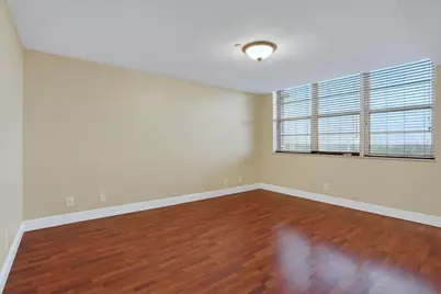 3499 Oaks Way #909, Pompano Beach, FL 33069 - Photo 18