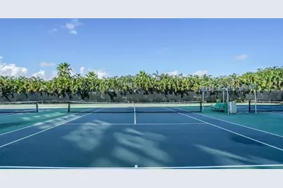 500 Three Islands Boulevard #607, Hallandale Beach, FL 33009 - Photo 6