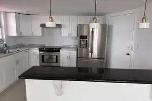 1301 NE Miami Gardens Dr, Miami, FL 33179 - Photo 4