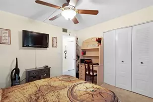 7688 NW 18th St, Margate, FL 33063 - Photo 20