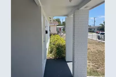 1104 W 24th Street, Riviera Beach, FL 33404 - Photo 4