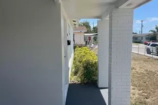 1104 W 24th St, Riviera Beach, FL 33404 - Photo 4