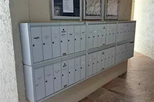 10315 NW 24th Pl, Sunrise, FL 33322 - Photo 12