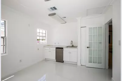 900 S Andrews Avenue, Fort Lauderdale, FL 33316 - Photo 10