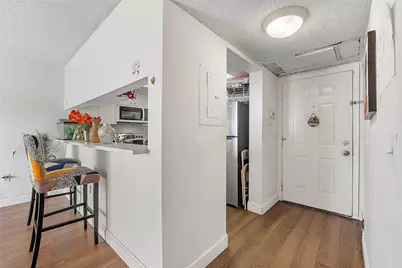 701 NW 19th Street #202, Fort Lauderdale, FL 33311 - Photo 4