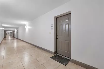 701 NW 19th Street #202, Fort Lauderdale, FL 33311 - Photo 14