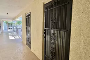 2306 S Cypress Bend Dr, Pompano Beach, FL 33069 - Photo 44