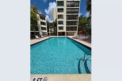 2306 S Cypress Bend Drive #319, Pompano Beach, FL 33069 - Photo 1