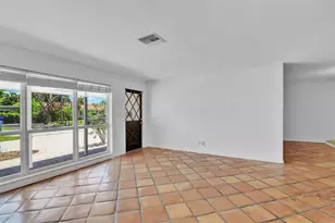 341 SE 8th St, Pompano Beach, FL 33060 - Photo 14