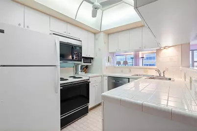 4010 Galt Ocean Drive #702, Fort Lauderdale, FL 33308 - Photo 8