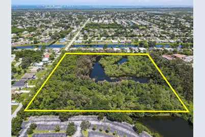 2400 SE Mariposa Avenue, Port Saint Lucie, FL 34952 - Photo 1