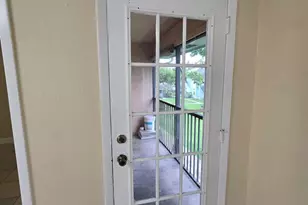 8775 NW 39th St, Sunrise, FL 33351 - Photo 14