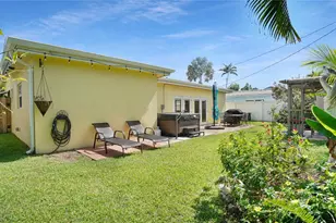 1736 NW 39th St, Oakland Park, FL 33309 - Photo 42