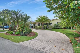 1736 NW 39th St, Oakland Park, FL 33309 - Photo 48