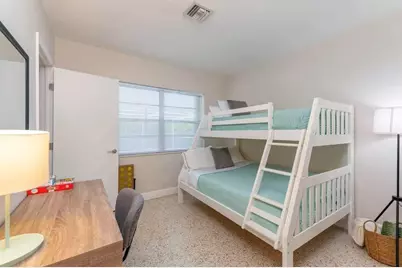 176 SE 27th Place, Boynton Beach, FL 33435 - Photo 14