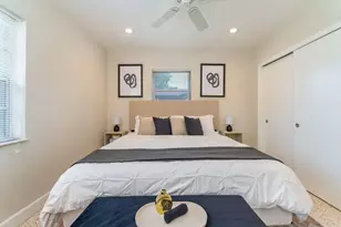 176 SE 27th Pl, Boynton Beach, FL 33435 - Photo 12