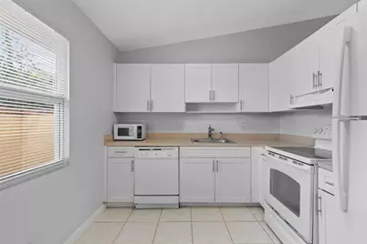 4325 NW 5th Avenue, Pompano Beach, FL 33064 - Photo 2