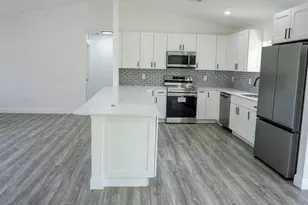 136 Lincoln Rd, Lake Placid, FL 33852 - Photo 4