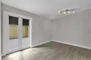 120 NE 25th St, Miami, FL 33137 - Photo 36
