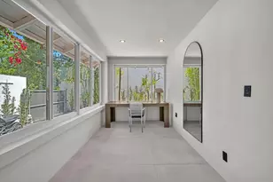 120 NE 25th St, Miami, FL 33137 - Photo 10