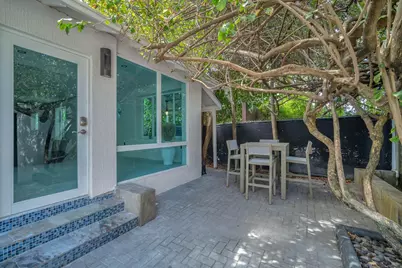 120 NE 25th Street, Miami, FL 33137 - Photo 24