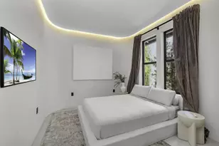 120 NE 25th St, Miami, FL 33137 - Photo 22
