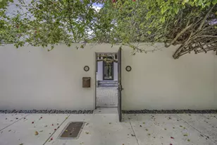 120 NE 25th St, Miami, FL 33137 - Photo 48