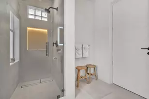 120 NE 25th St, Miami, FL 33137 - Photo 16
