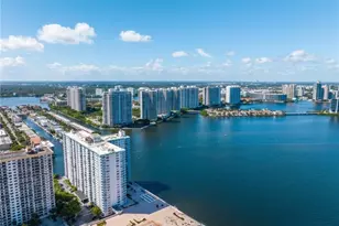 301 174th St, Sunny Isles Beach, FL 33160 - Photo 36