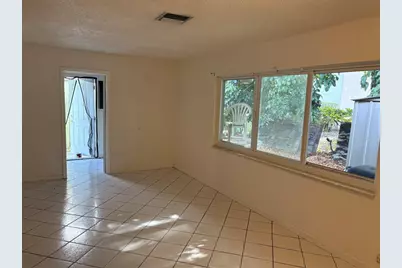 7659 NW 74th Avenue, Tamarac, FL 33321 - Photo 8