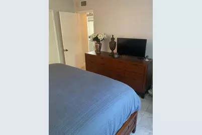 100 SE 6th Avenue #206, Pompano Beach, FL 33060 - Photo 10