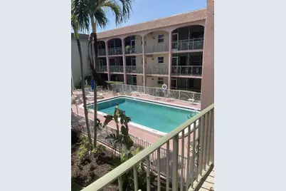 100 SE 6th Avenue #206, Pompano Beach, FL 33060 - Photo 14
