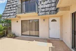 1660 Forest Lakes Cir, West Palm Beach, FL 33406 - Photo 40