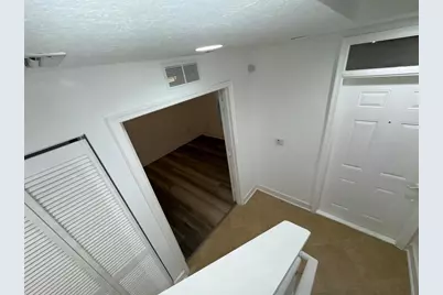 1033 NE 17th Way #605, Fort Lauderdale, FL 33304 - Photo 10
