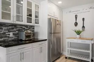 1901 S Ocean Dr, Hollywood, FL 33019 - Photo 8