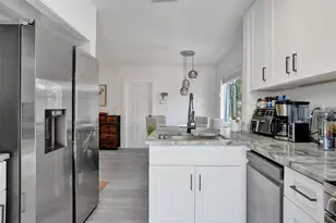 1590 NW 7th Ln, Pompano Beach, FL 33060 - Photo 12