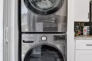 1590 NW 7th Ln, Pompano Beach, FL 33060 - Photo 14