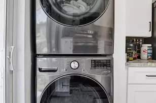 1590 NW 7th Ln, Pompano Beach, FL 33060 - Photo 14