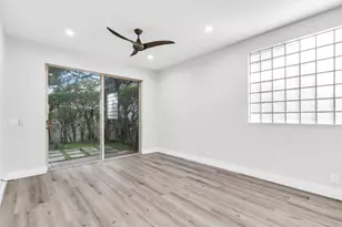 10657 NW 1st St, Plantation, FL 33324 - Photo 8