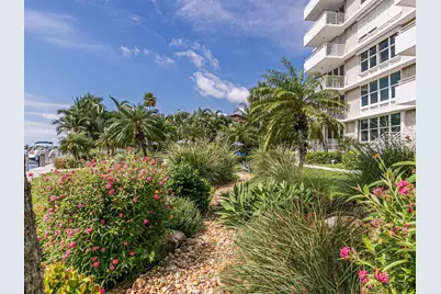 888 Intracoastal Drive #14F, Fort Lauderdale, FL 33304 - Photo 24