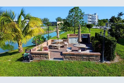 267 Wellington J #267, West Palm Beach, FL 33417 - Photo 18