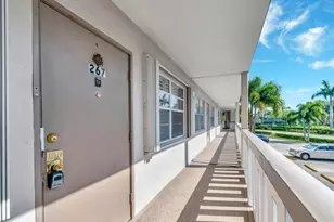 267 Wellington J, West Palm Beach, FL 33417 - Photo 40